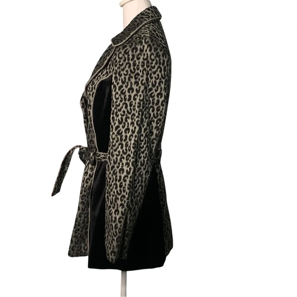 3 Sisters Small Black Gray Pink Leopard Print Belted Rhinestone Button Coat Glam - Picture 4 of 9